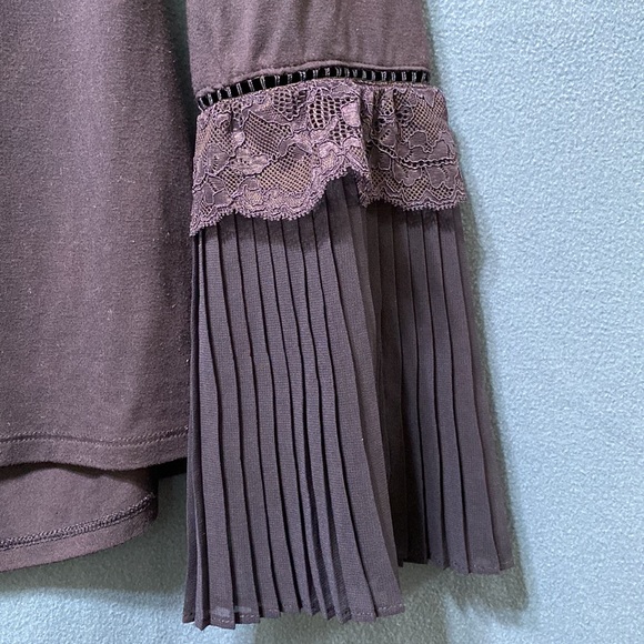 Elegant blouse with long sleeve by White House Black Market size M used - Picture 12 of 16